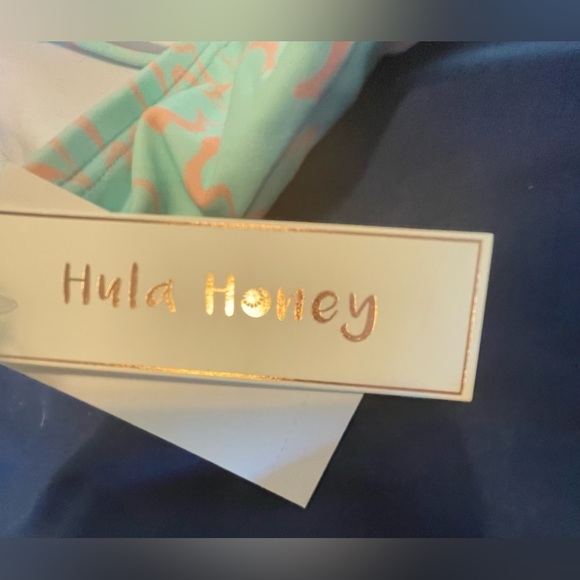 Hula honey swimsuit - Picture 3 of 8